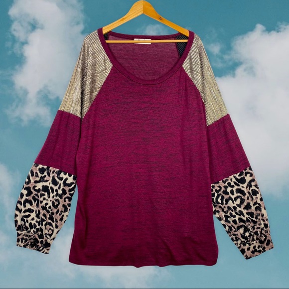 Haptics Animal Print Burgundy Balloon Sleeve Metallic Stretchy Lightweight Top - Picture 7 of 7